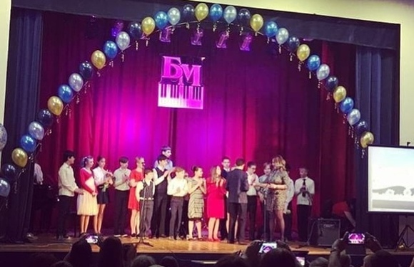 Вручение аттестатов выпускникам Быковской ДМШ 2019г.