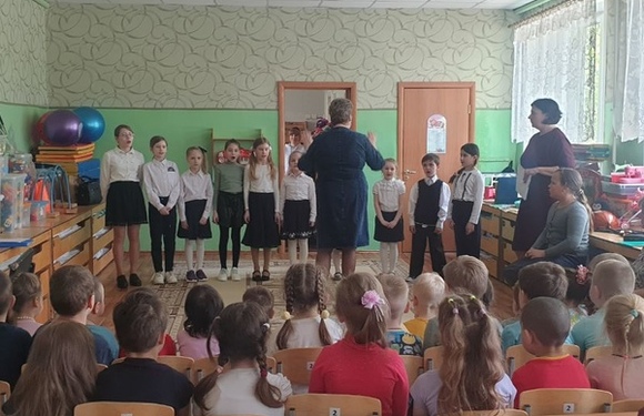 Концерт для маленьких мальчишек и девчонок