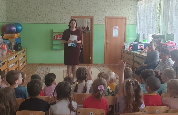 Концерт для маленьких мальчишек и девчонок