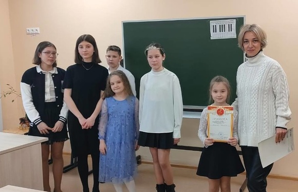 10 февраля прошел внутришкольный конкурс на вокально-хоровом отделении!