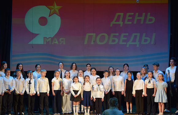 Юные таланты Быковской ДШИ почтили память героев!